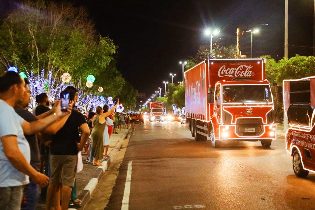 Caravana de Natal da Coca-Cola estaciona no Manaus ViaNorte nesta quinta-feira (12)